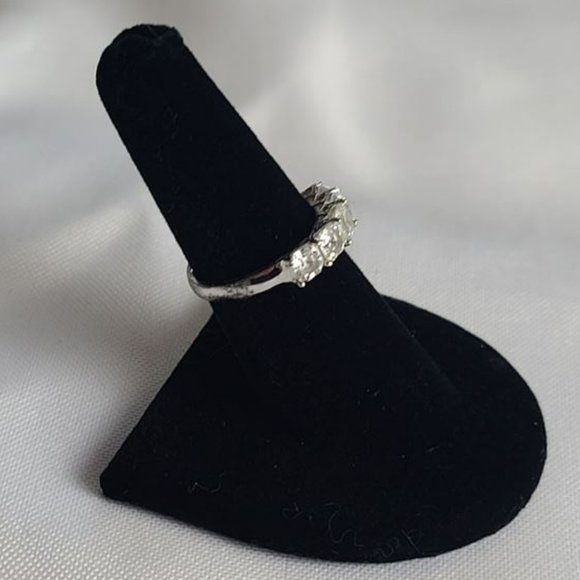 DIAMONIQUE  2 cttw Wedding/Anniversary Band Platinum Clad Sterling ASSCHER CUT - Picture 9 of 10